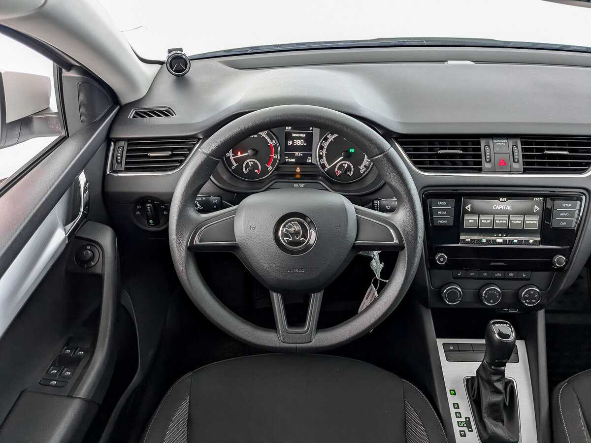 Skoda Octavia 2019 года с пробегом. Фото: #20