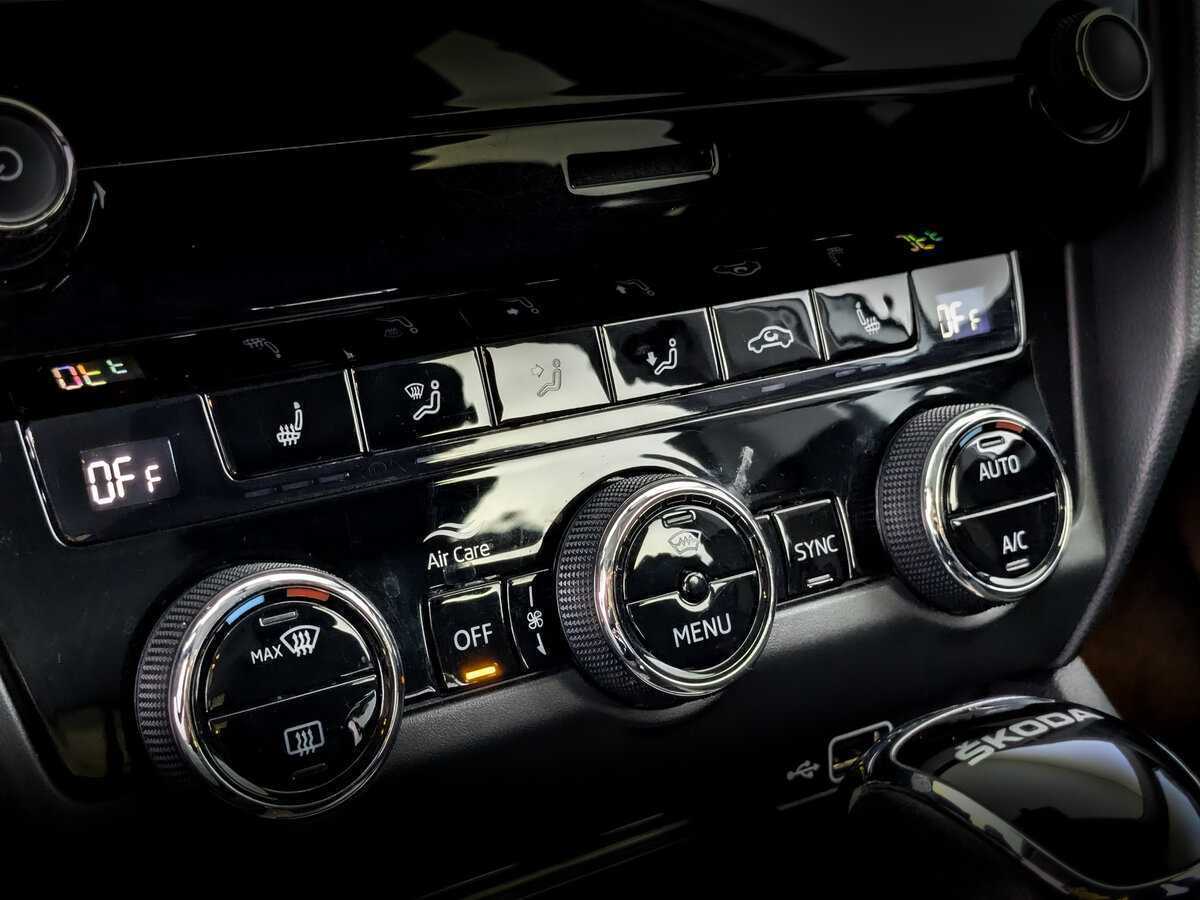 Skoda Octavia 2018 года с пробегом. Фото: #24