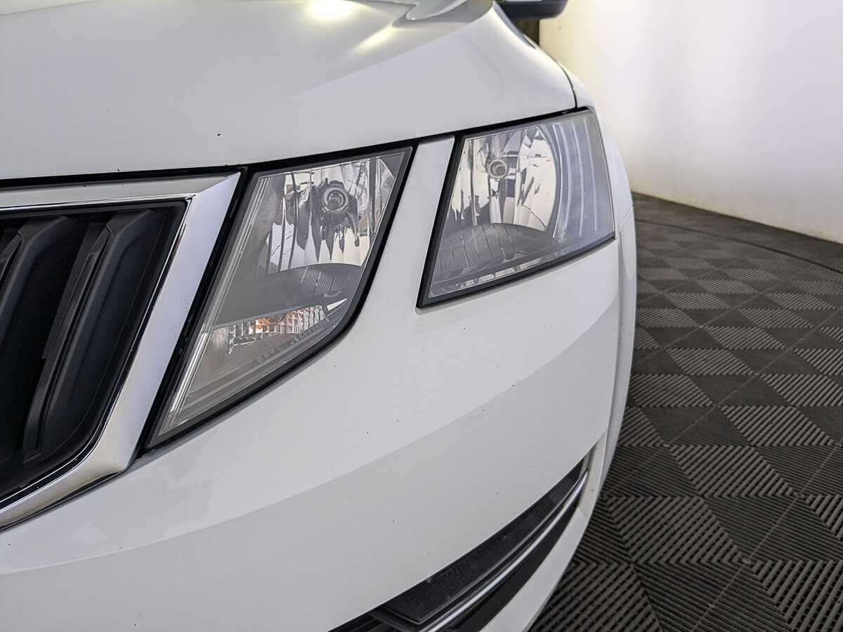 Skoda Octavia 2019 года с пробегом. Фото: #10