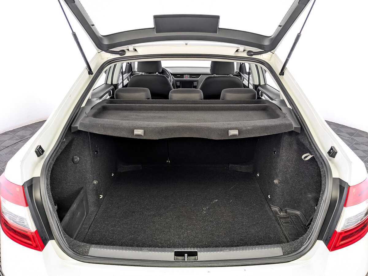 Skoda Octavia 2019 года с пробегом. Фото: #9