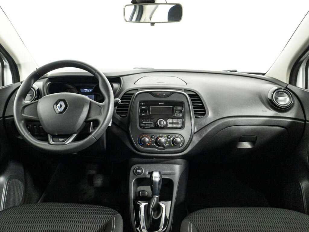 Renault Kaptur 2018 года с пробегом. Фото: #12