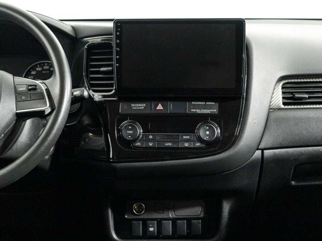 Mitsubishi Outlander 2018 года с пробегом. Фото: #13