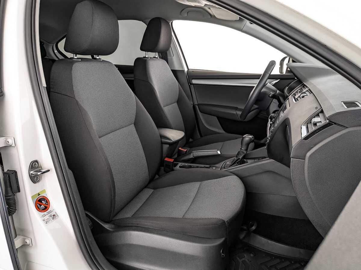 Skoda Octavia 2014 года с пробегом. Фото: #20