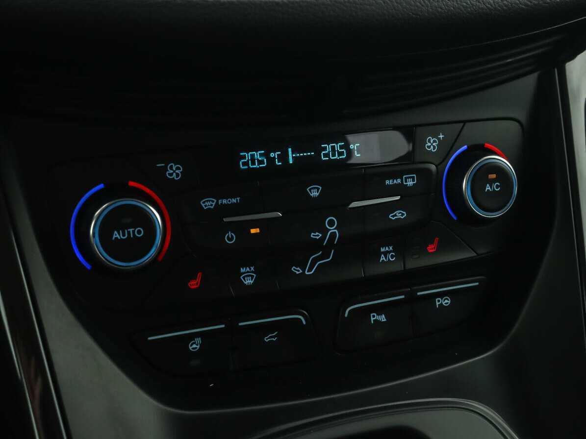 Ford Kuga 2017 года с пробегом. Фото: #12