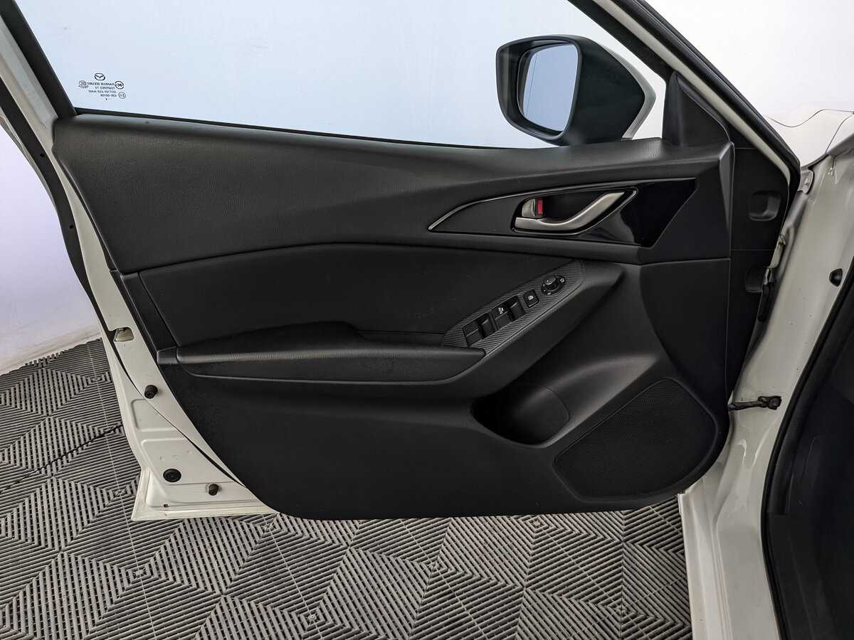 Mazda 3 2014 года с пробегом. Фото: #18