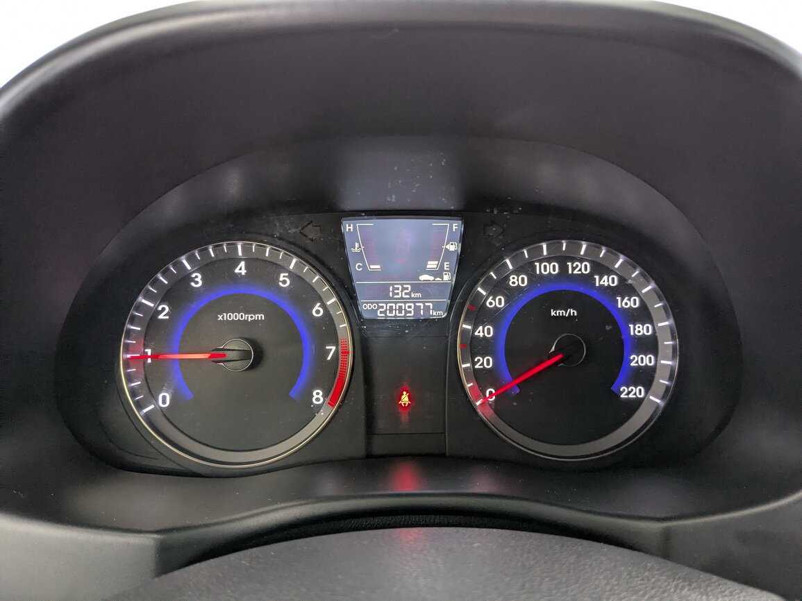 Hyundai Solaris 2013 года с пробегом. Фото: #13