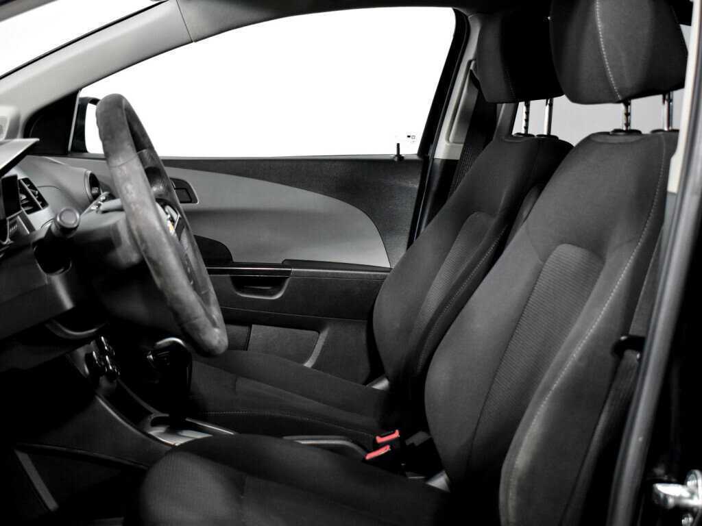 Chevrolet Aveo 2013 года с пробегом. Фото: #10