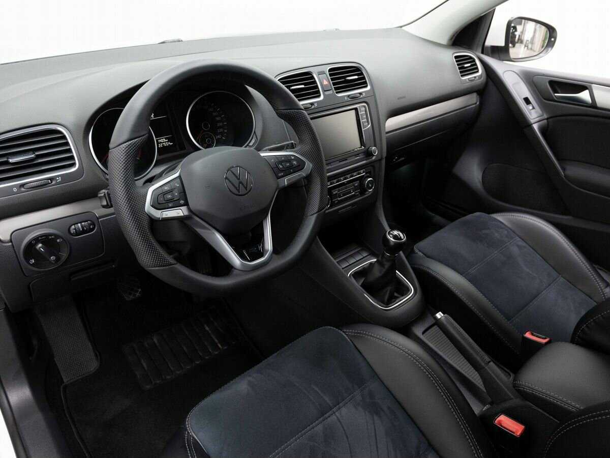 Volkswagen Golf 2012 года с пробегом. Фото: #6