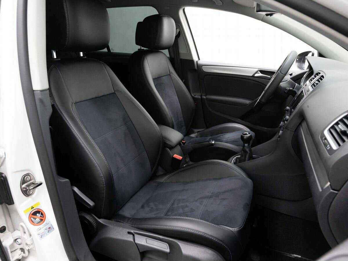 Volkswagen Golf 2012 года с пробегом. Фото: #11