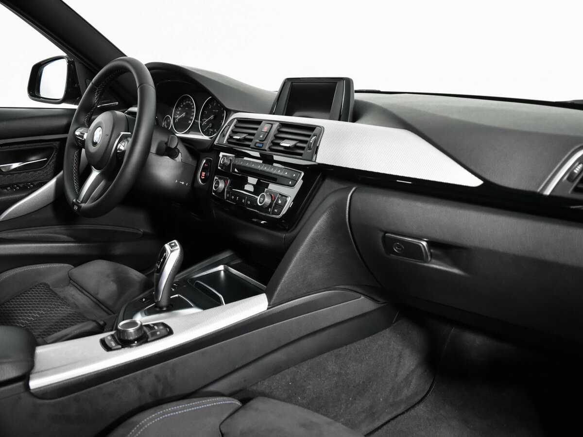 BMW 3 серии 2017 года с пробегом. Фото: #8