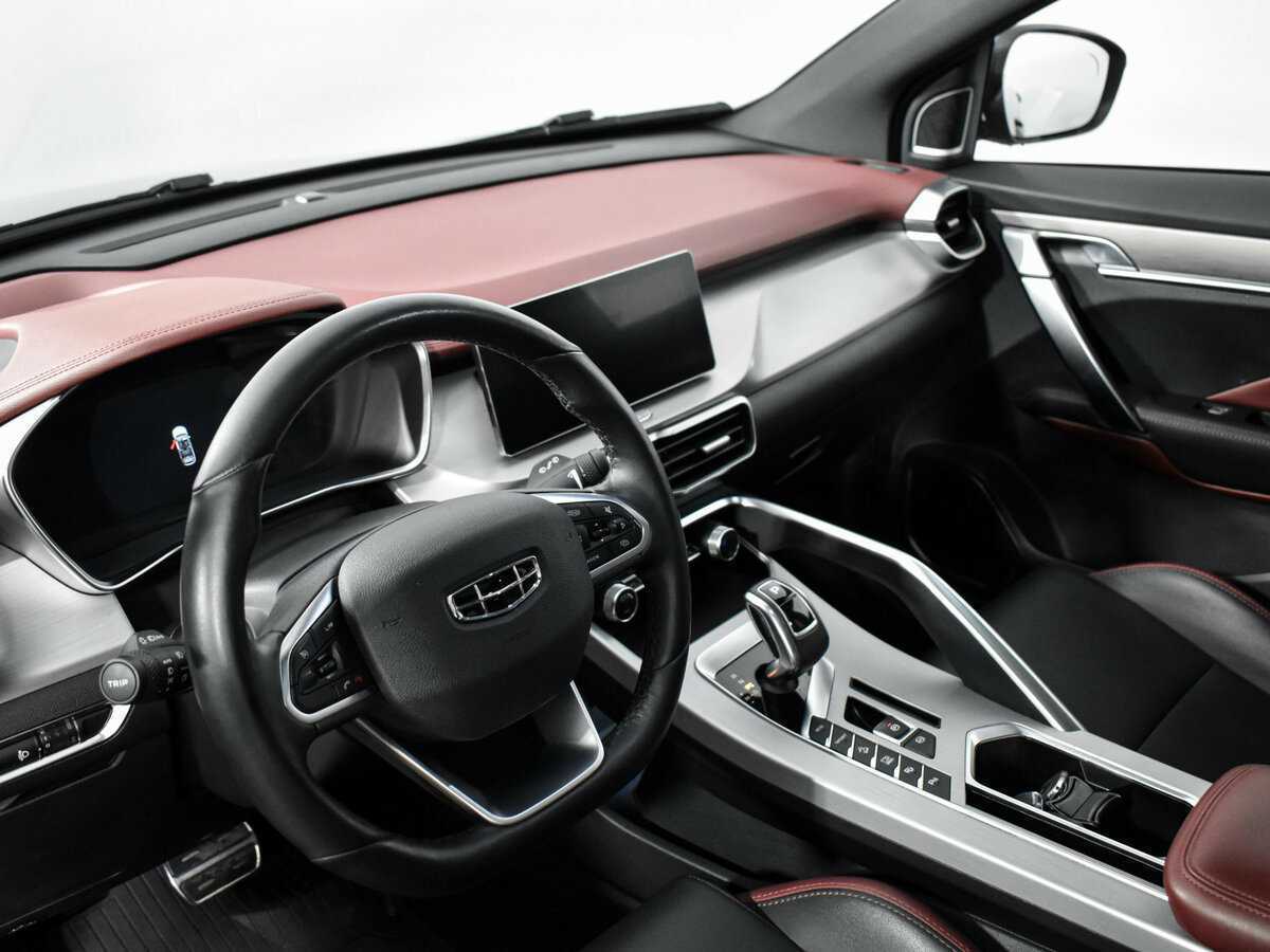 Geely Coolray 2021 года с пробегом. Фото: #8