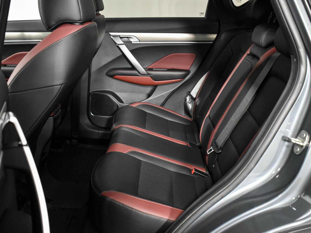 Geely Coolray 2021 года с пробегом. Фото: #12