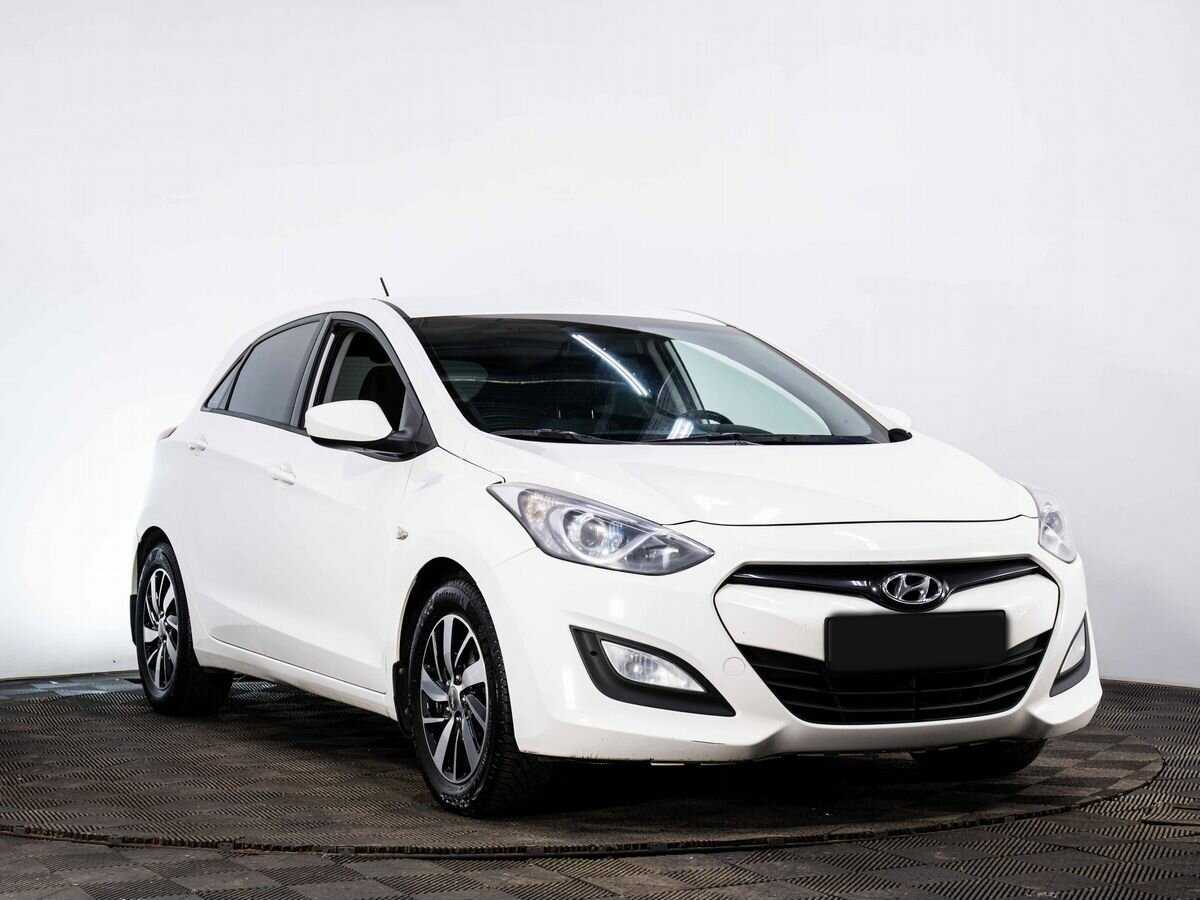 Hyundai i30 2013 года с пробегом. Фото: #2