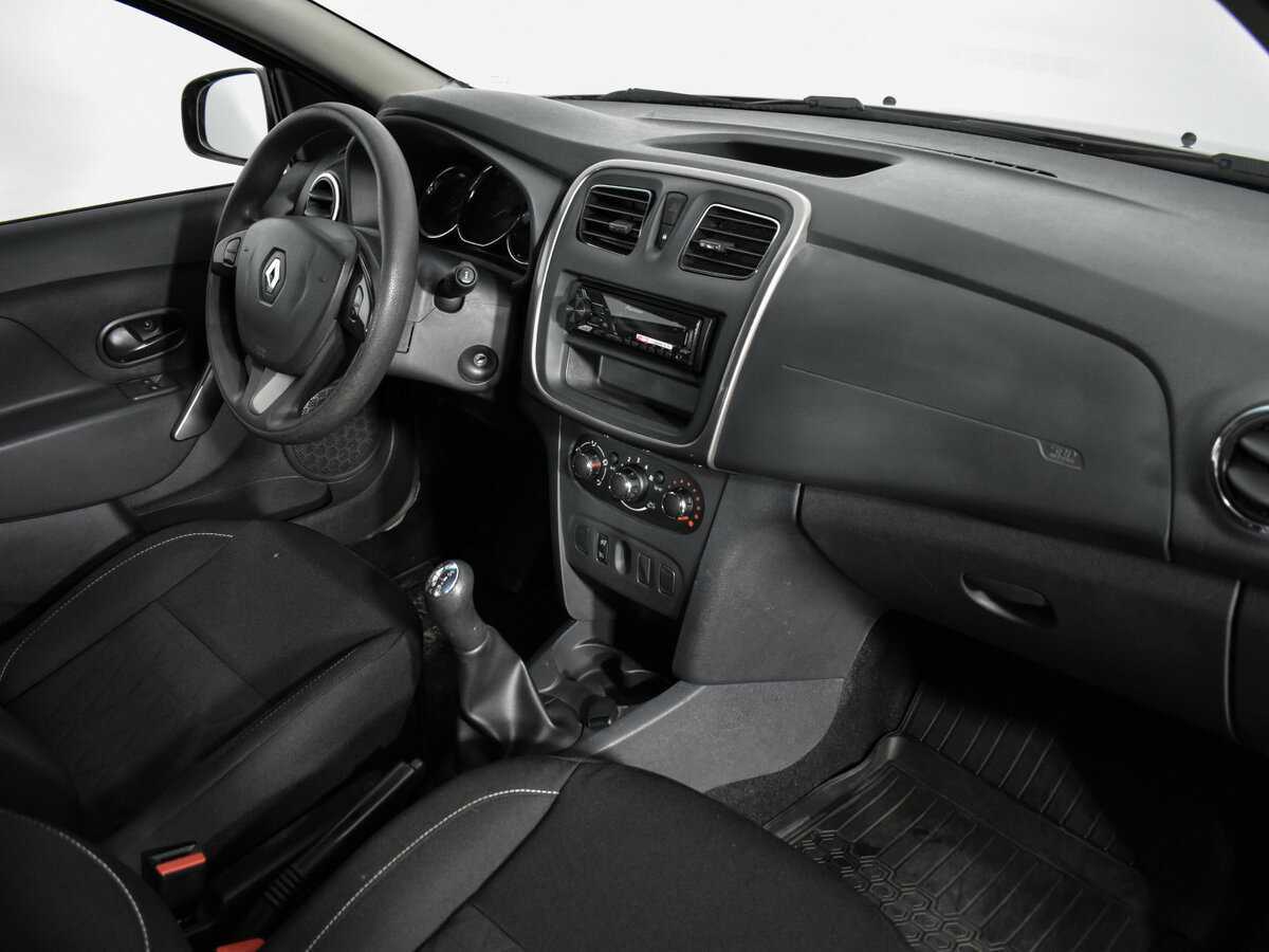 Renault Sandero 2017 года с пробегом. Фото: #17