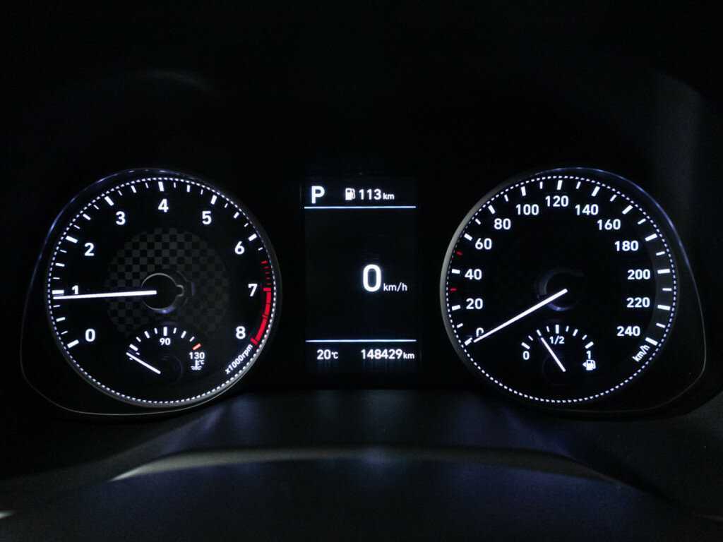 Hyundai Elantra 2019 года с пробегом. Фото: #11