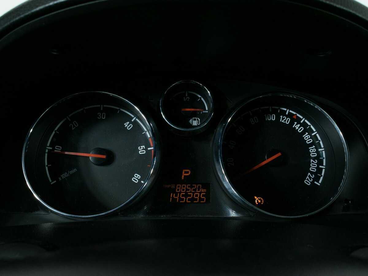 Opel Antara 2014 года с пробегом. Фото: #11