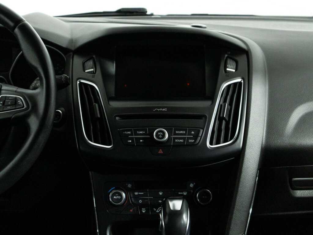 Ford Focus 2017 года с пробегом. Фото: #12