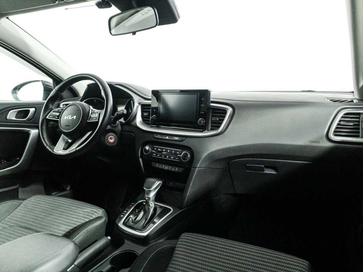 Kia Ceed 2021 года с пробегом. Фото: #8
