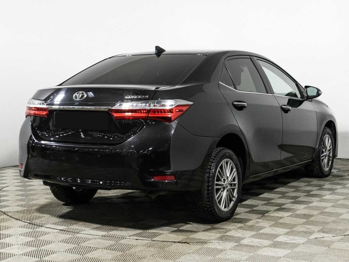 Toyota Corolla 2018 года с пробегом. Фото: #4