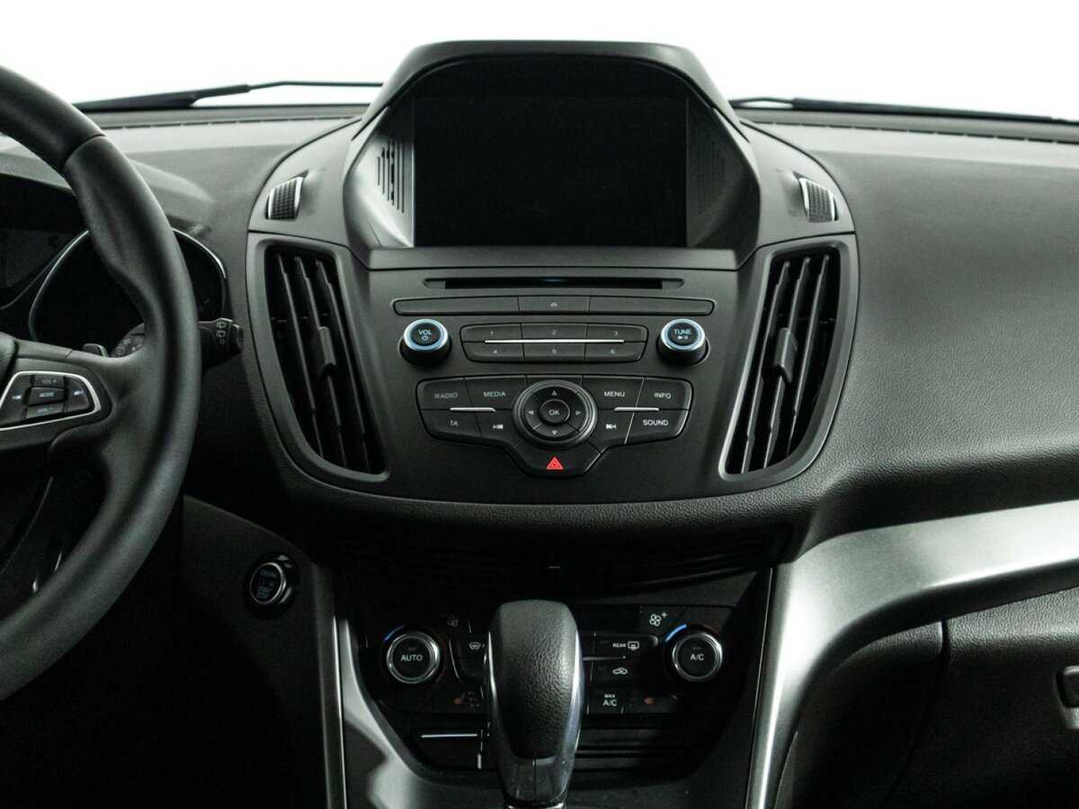 Ford Kuga 2018 года с пробегом. Фото: #13