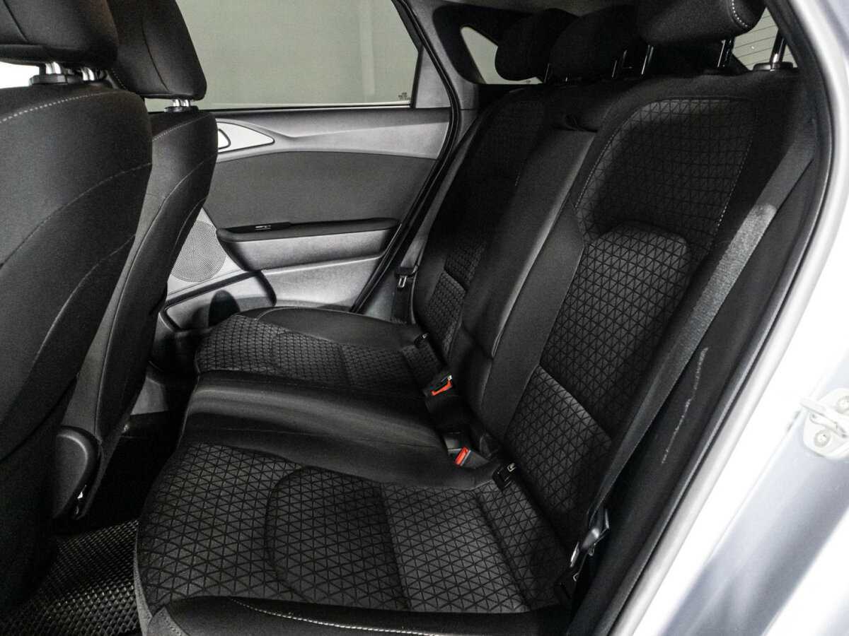 Kia Ceed 2020 года с пробегом. Фото: #9