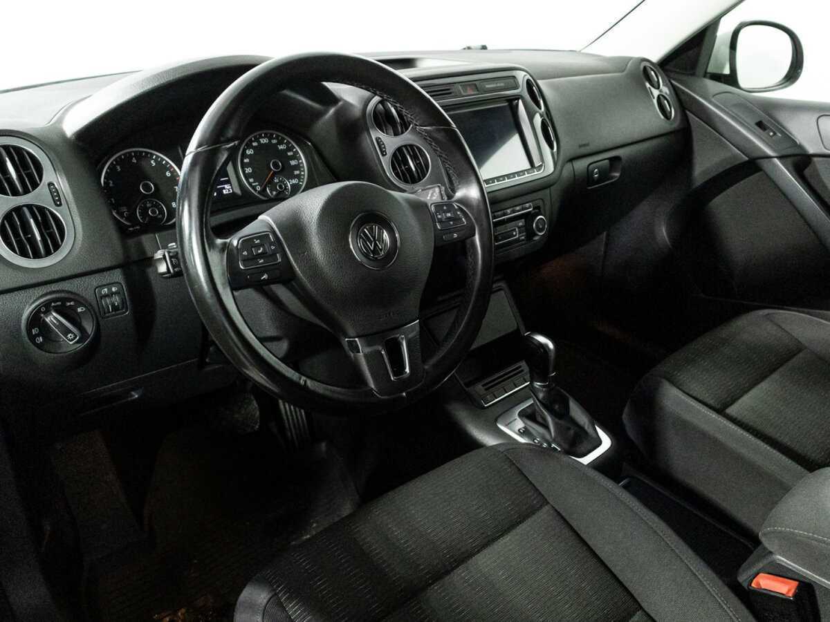 Volkswagen Tiguan 2015 года с пробегом. Фото: #10
