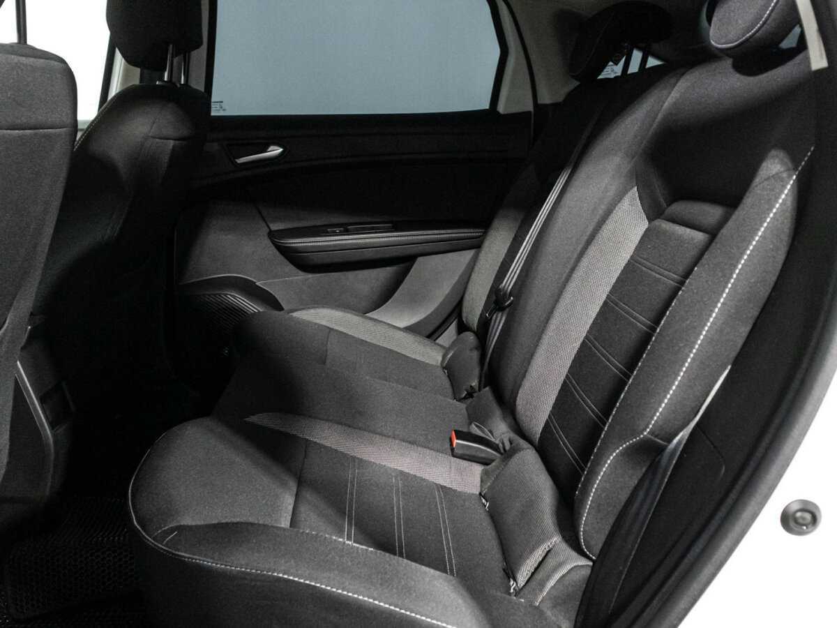 Renault Arkana 2021 года с пробегом. Фото: #9