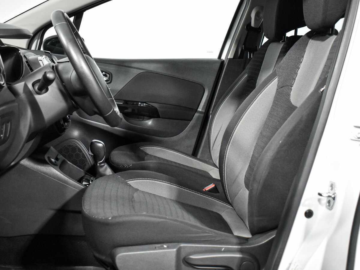 Renault Kaptur 2016 года с пробегом. Фото: #9