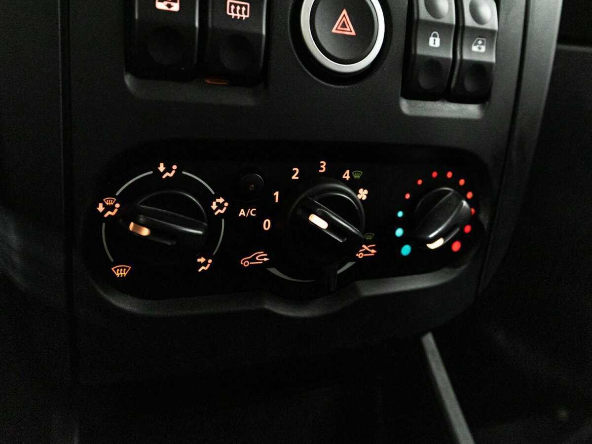 Lada (ВАЗ) Largus 2018 года с пробегом. Фото: #14