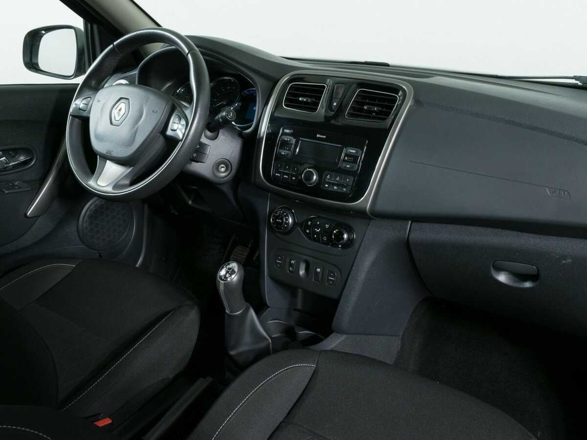 Renault Sandero 2017 года с пробегом. Фото: #7