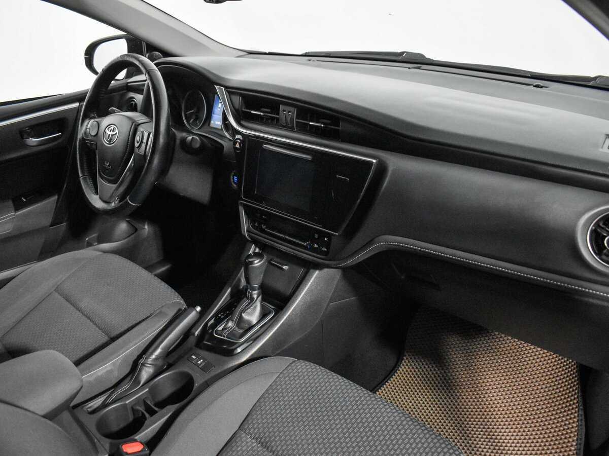 Toyota Corolla 2016 года с пробегом. Фото: #13