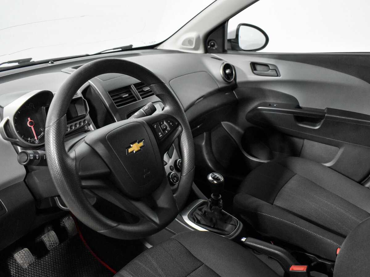 Chevrolet Aveo 2014 года с пробегом. Фото: #7