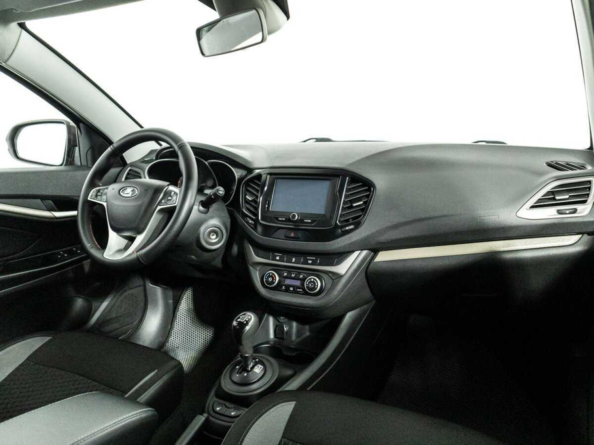 Lada (ВАЗ) Vesta 2019 года с пробегом. Фото: #8