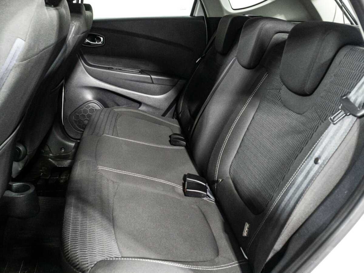 Renault Kaptur 2018 года с пробегом. Фото: #9