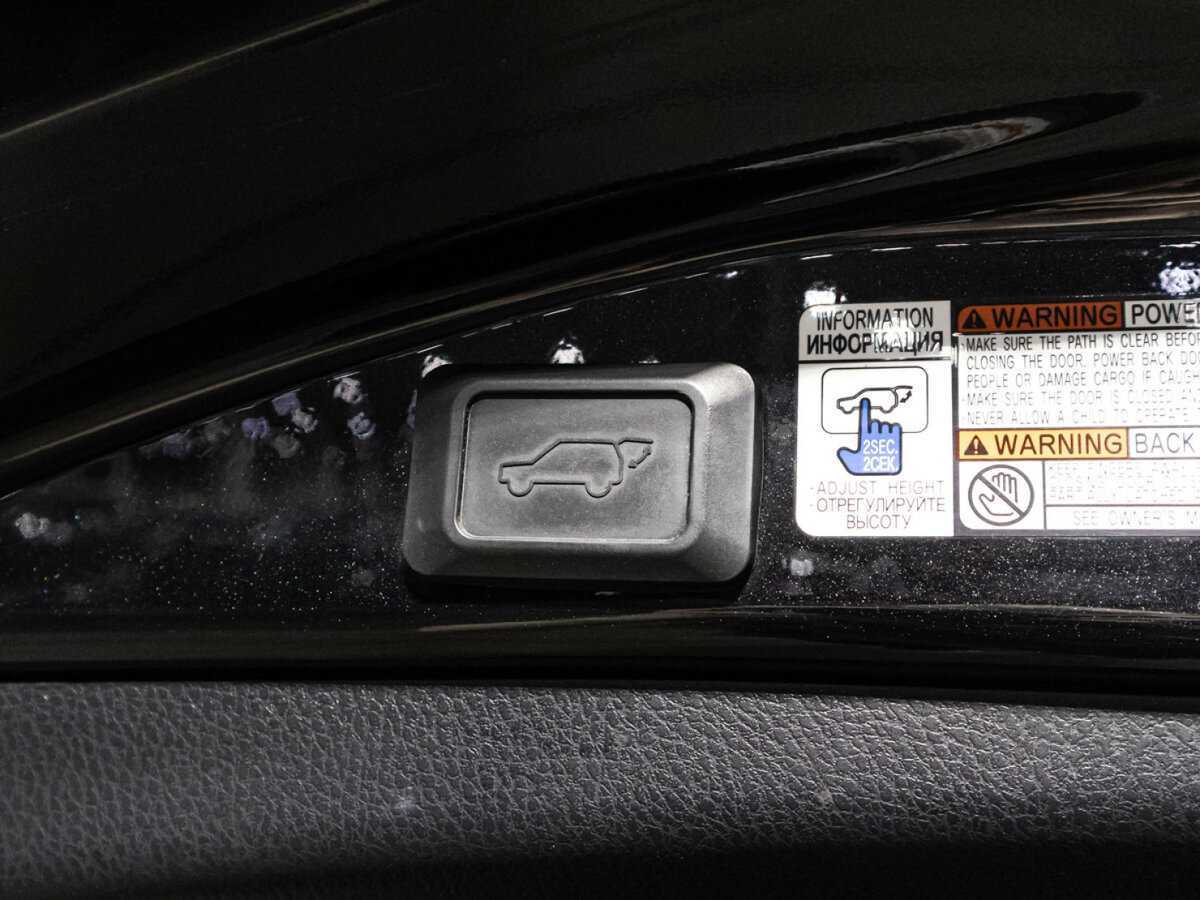 Toyota RAV4 2015 года с пробегом. Фото: #14