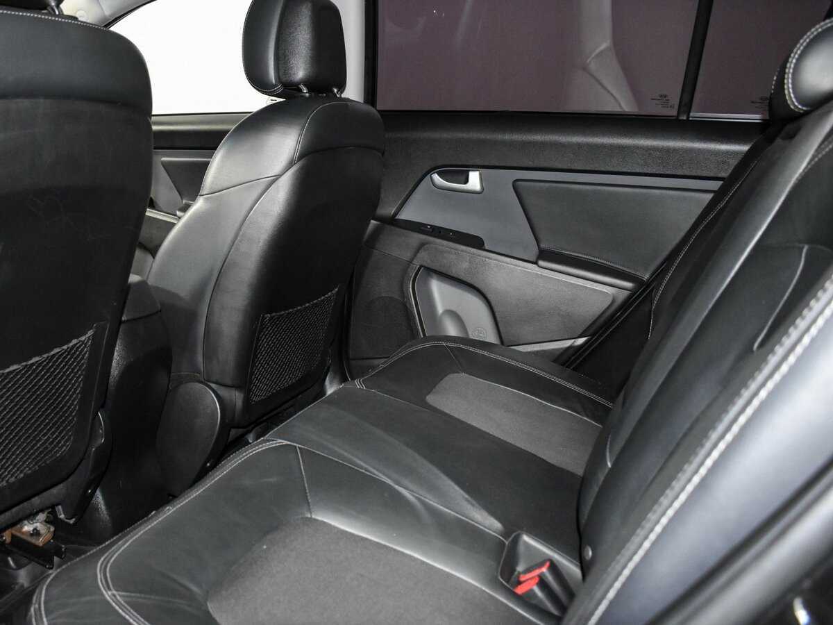 Kia Sportage 2012 года с пробегом. Фото: #12