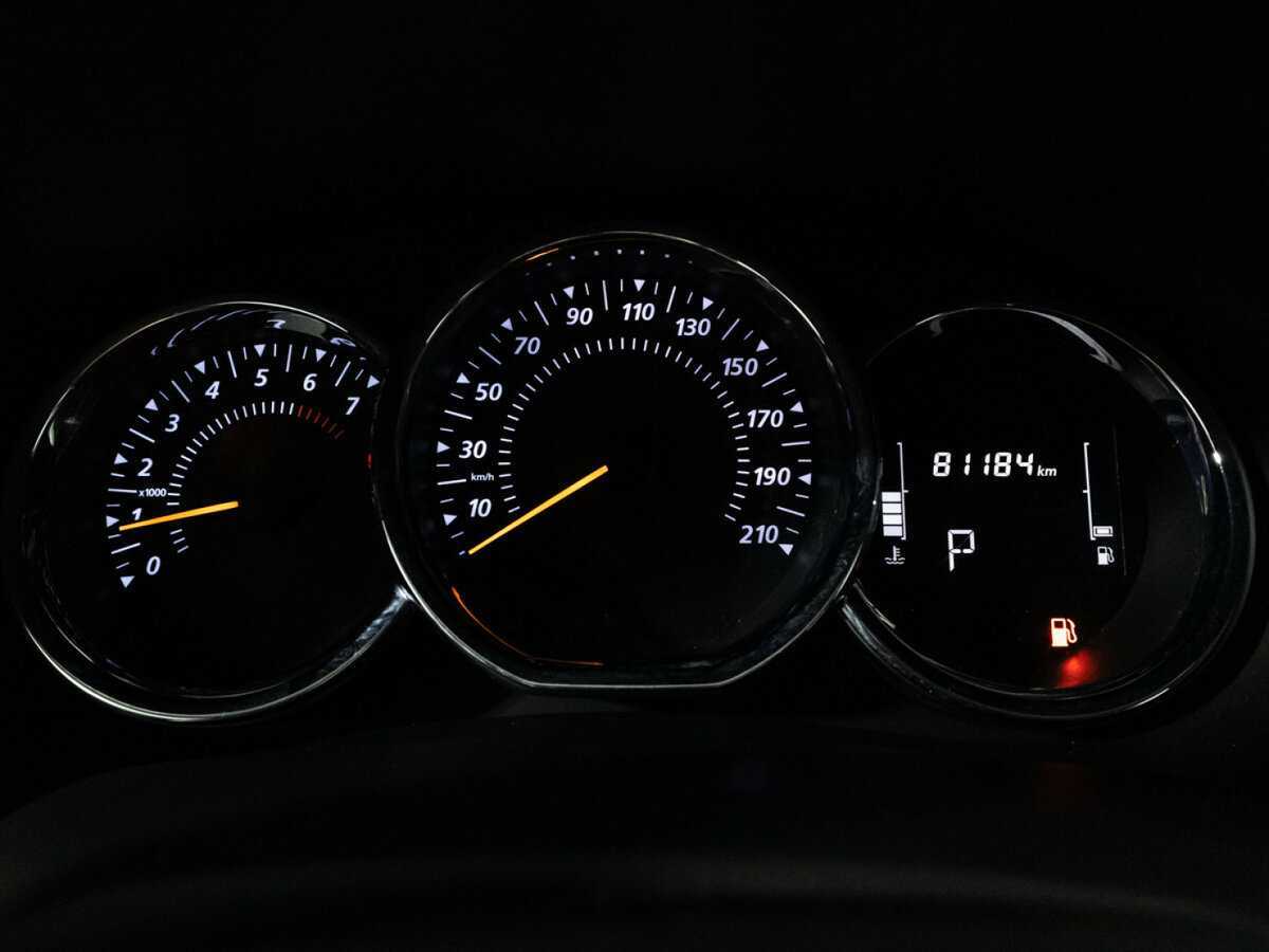 Renault Sandero 2020 года с пробегом. Фото: #11