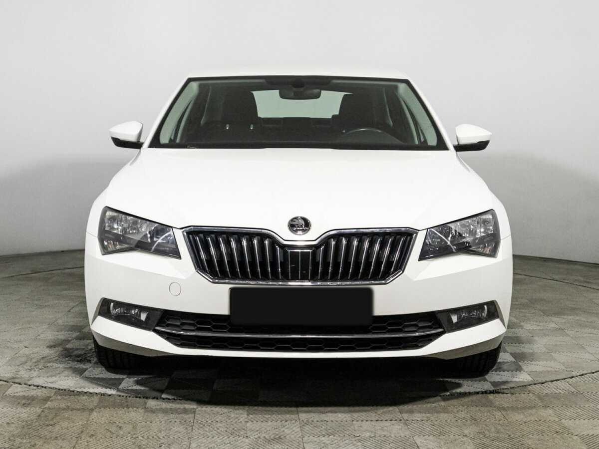 Skoda Superb 2016 года с пробегом. Фото: #1