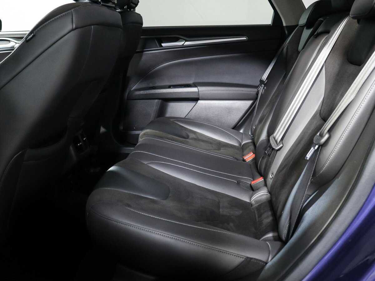 Ford Mondeo 2018 года с пробегом. Фото: #9