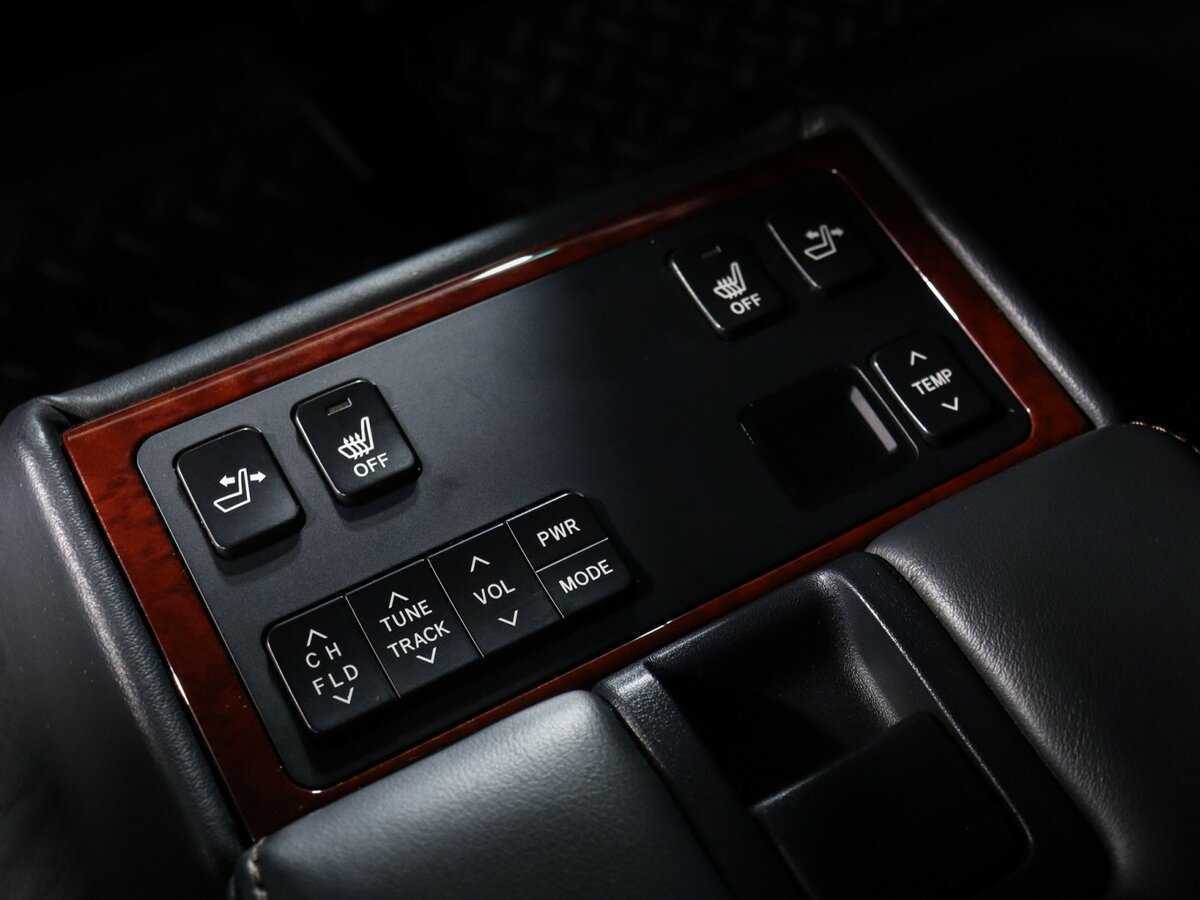 Toyota Camry 2012 года с пробегом. Фото: #20