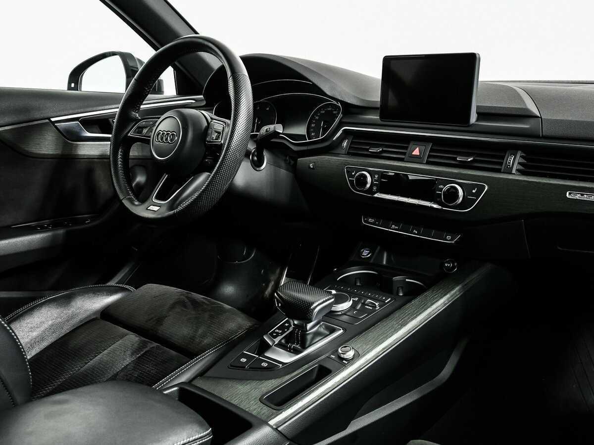 Audi A4 2018 года с пробегом. Фото: #8