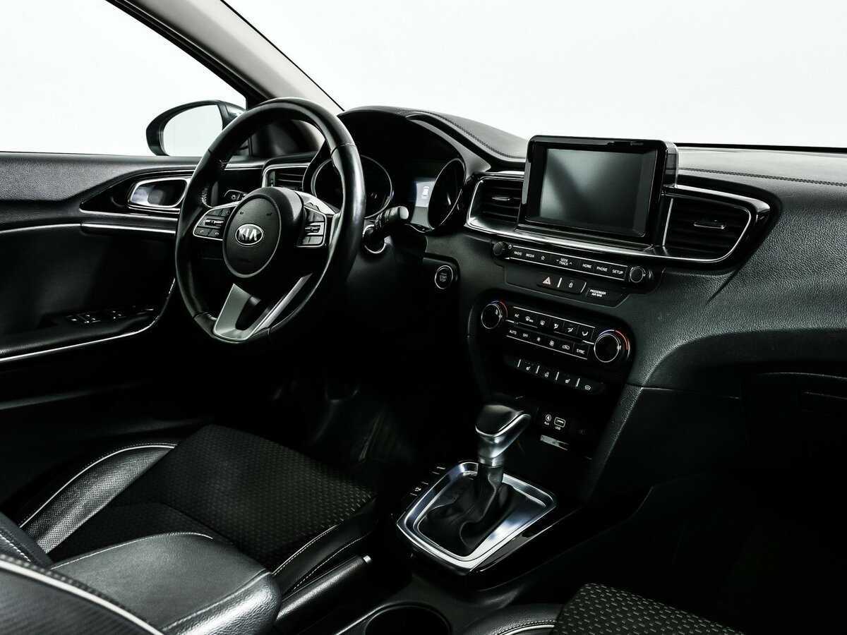 Kia Ceed 2019 года с пробегом. Фото: #8