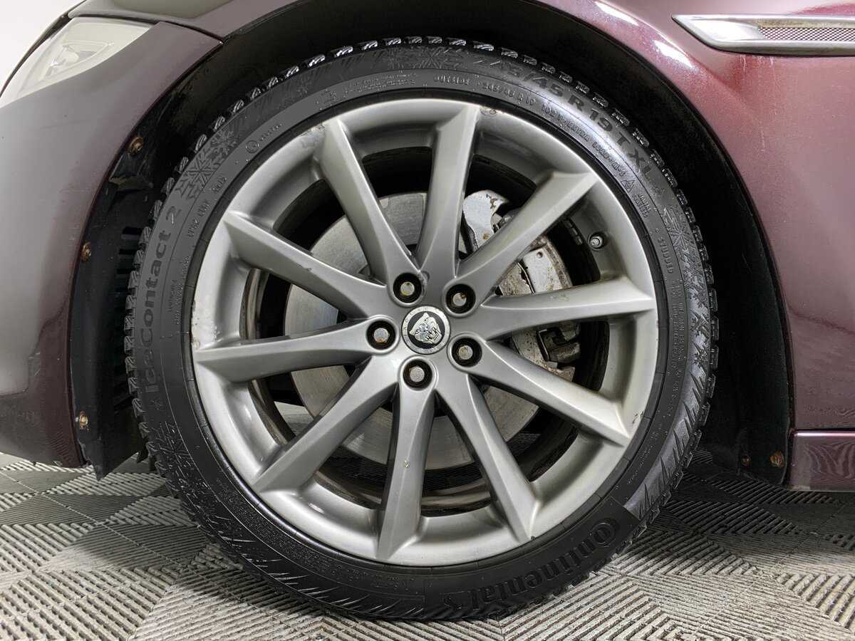 Jaguar XJ 2012 года с пробегом. Фото: #8