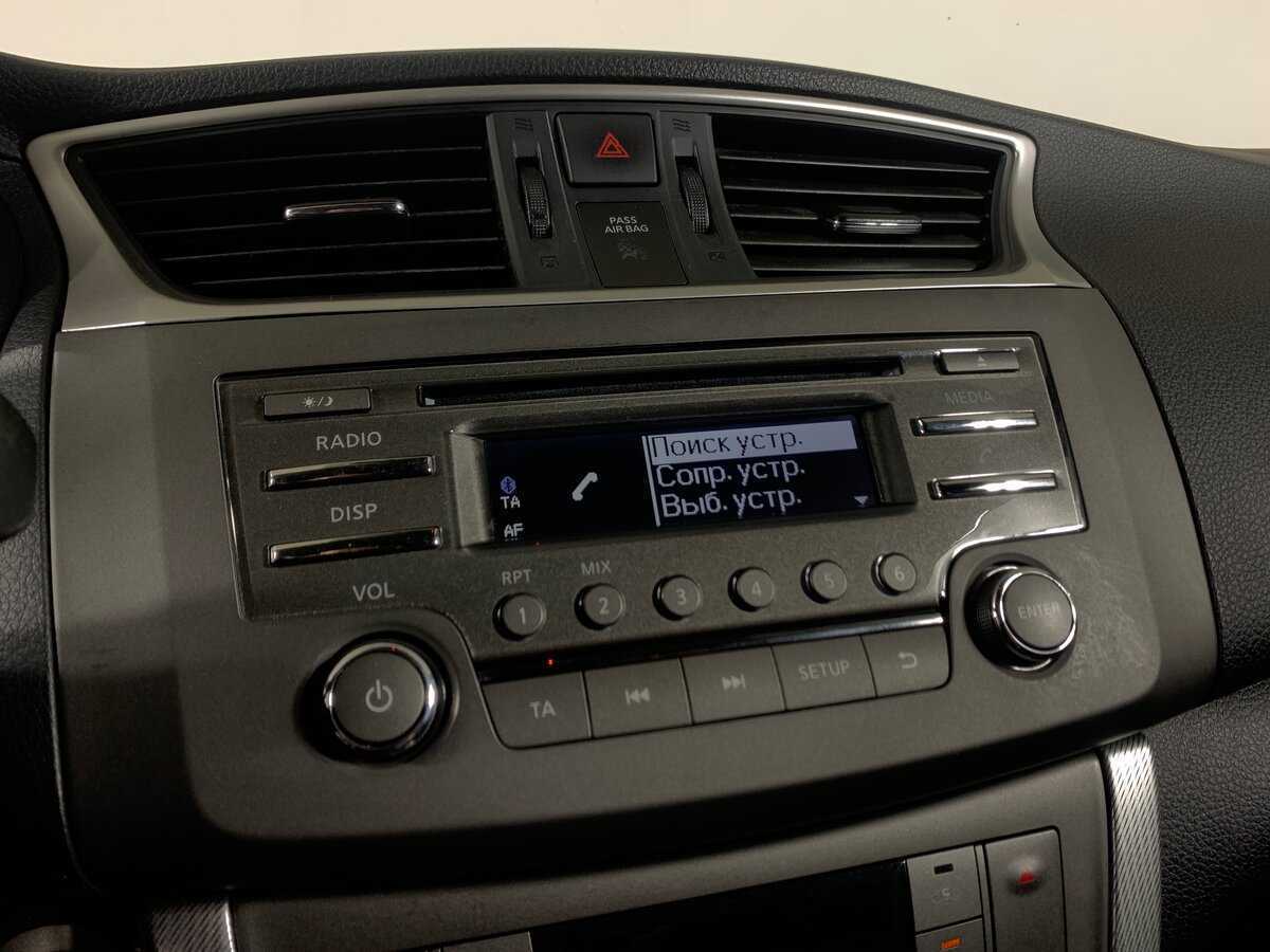 Nissan Tiida 2015 года с пробегом. Фото: #15