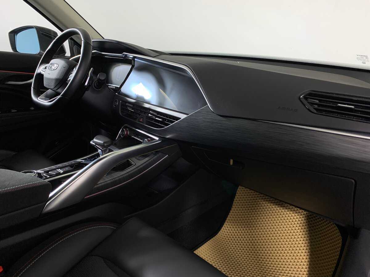 Geely Tugella 2021 года с пробегом. Фото: #13