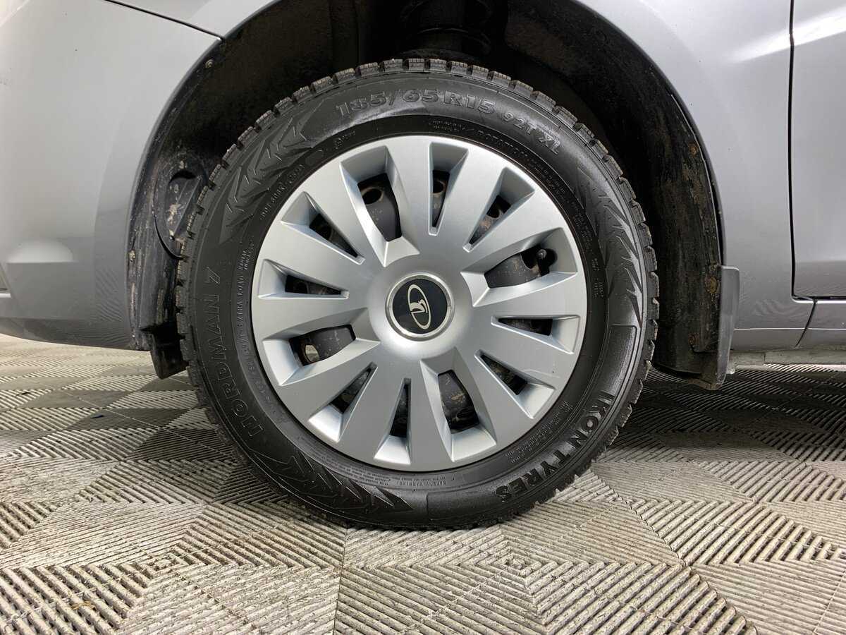 Lada (ВАЗ) Vesta 2019 года с пробегом. Фото: #8