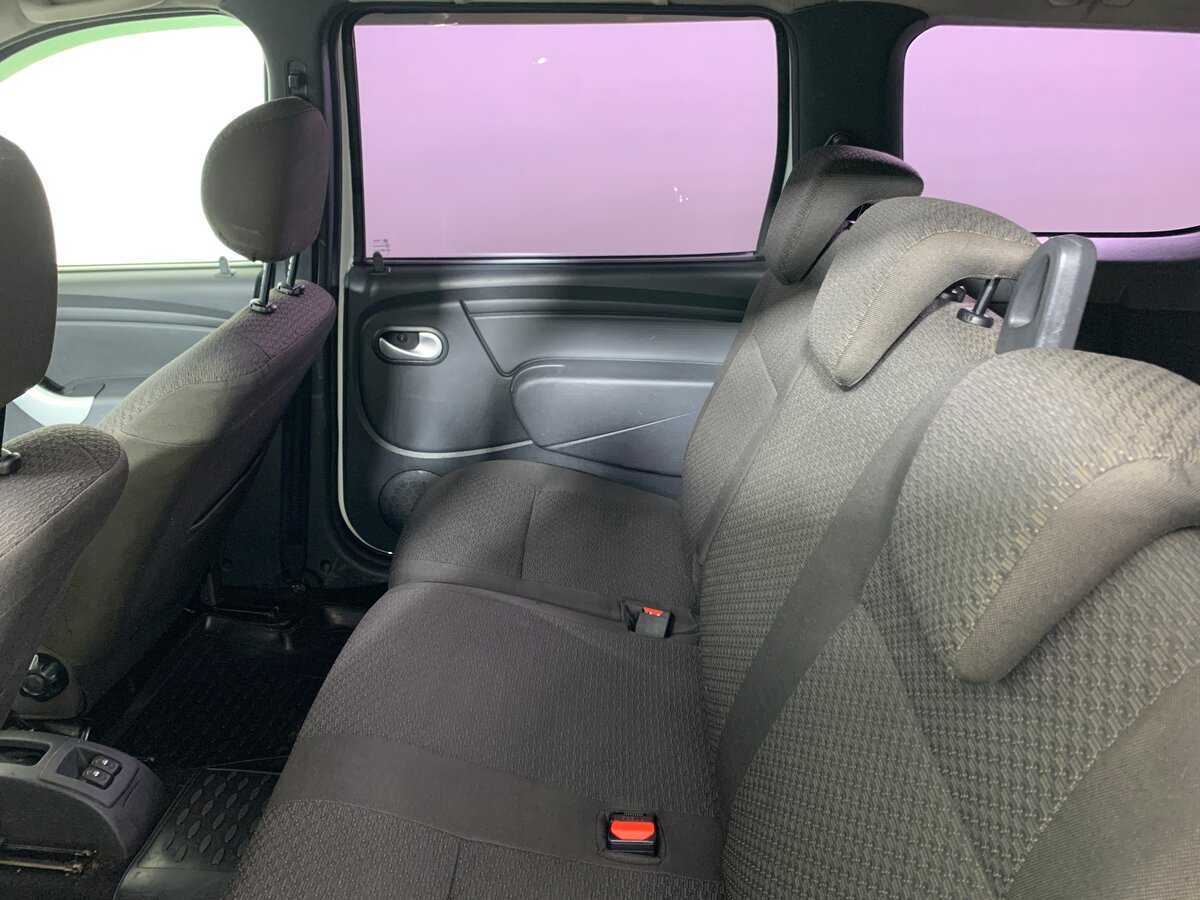 Lada (ВАЗ) Largus 2014 года с пробегом. Фото: #18