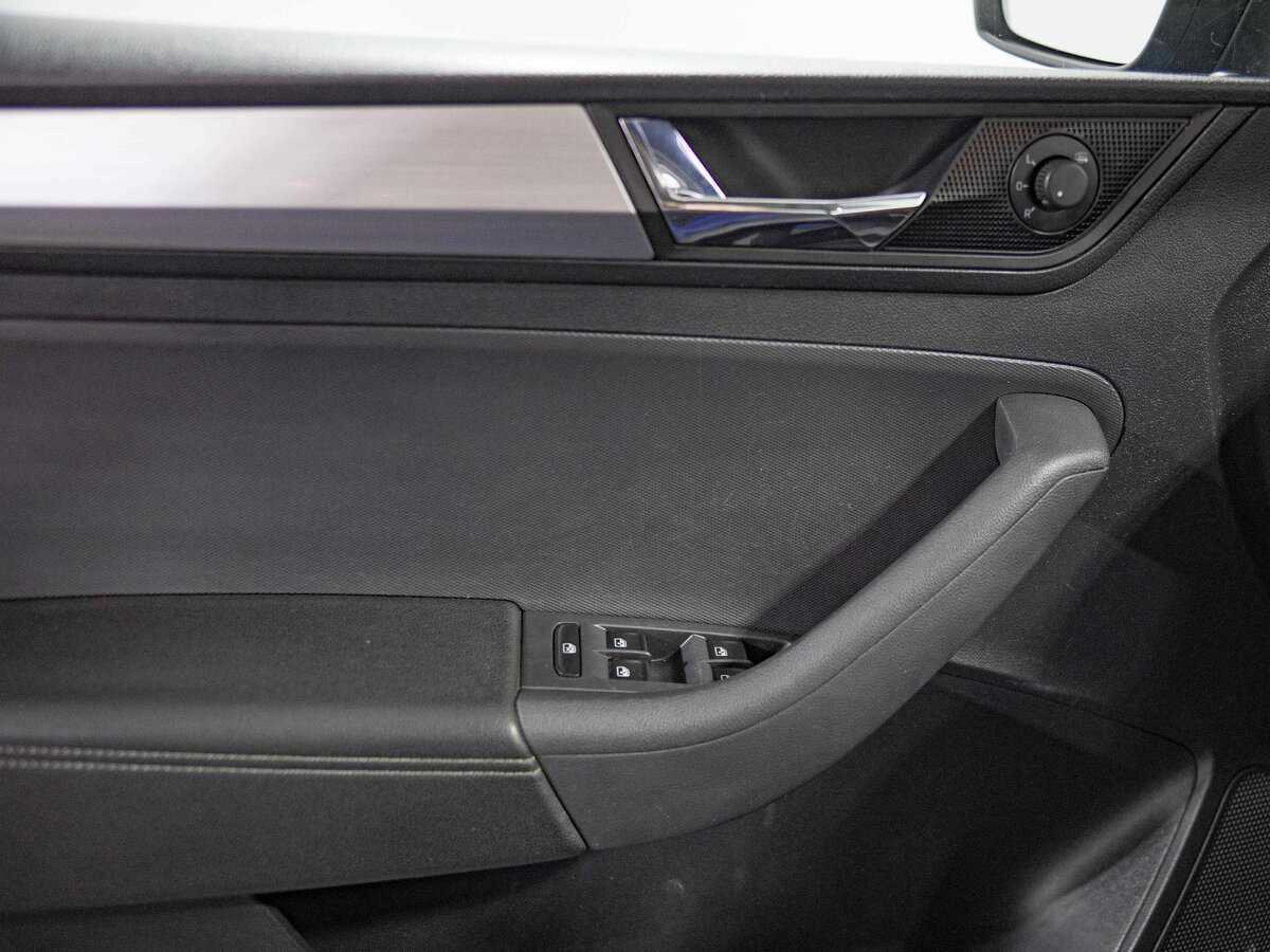 Skoda Rapid 2019 года с пробегом. Фото: #12