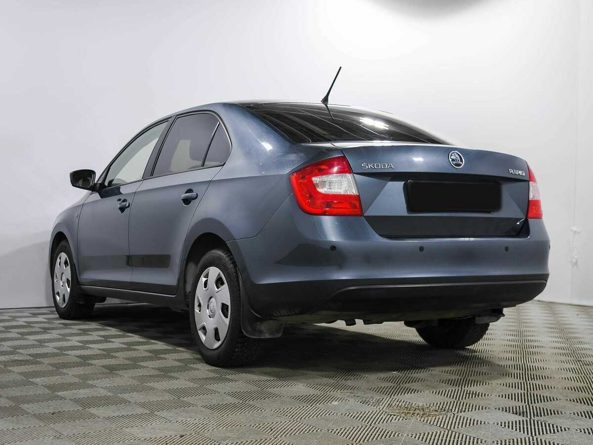 Skoda Rapid 2015 года с пробегом. Фото: #5