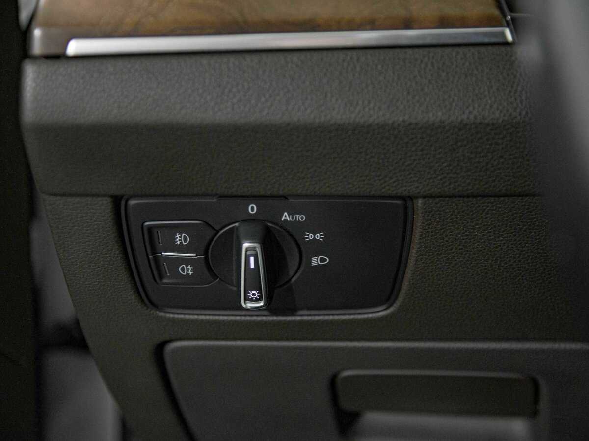 Volkswagen Passat 2016 года с пробегом. Фото: #12